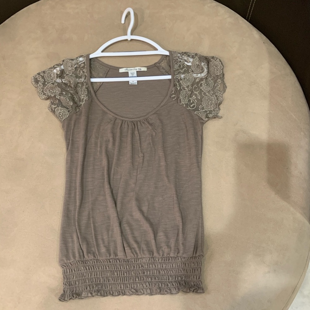 Woman’s Top